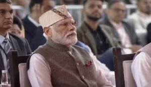 https://pahadsmachar.com/dehradun/pm-modis-special-style-in-uttarakhand-hill-cap-and-waistcoat/