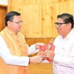 सीएम धामी ने राष्ट्रीय डॉक्टर्स डे के अवसर पर प्रदेशभर से आए चिकित्सकों को किया सम्मानित