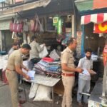 अवैध अतिक्रमण पर चला चला दून पुलिस का डंडा, अतिक्रमण कर आवागमन बाधित करने वाले 280 व्यक्तियों के 81पुलिस एक्ट के अन्तर्गत चालान कर वसूला 70 हजार रू0 का जुर्माना