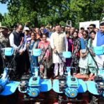 मुख्यमंत्री धामी ने ‘सशक्त बहना उत्सव’ में महिलाओं को किया प्रोत्साहित कहा, “महिलाएँ बनें आत्मनिर्भर उत्तराखण्ड की अग्रदूत