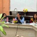 ग्रामीण विकास कार्यक्रमों की गहन समीक्षा, प्रत्येक जनपद में पलायन रोकने तथा स्वरोजगार को बढ़ावा देने हेतु ठोस रणनीति तैयार करें–गर्ब्याल