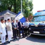 मुख्यमंत्री धामी ने एचडीएफसी बैंक द्वारा प्रदत्त 4 अत्याधुनिक एम्बुलेंस का किया फ्लैग ऑफ