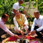CM ने किया 3-बी गार्डन का शुभारंभ, मधुमक्खियों-तितलियों और पक्षियों के लिए बनेगा सुरक्षित आशियाना