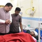 टनल हादसे में घायल श्रमिकों से मिले मुख्यमंत्री धामी, बेहतर इलाज के दिए निर्देश